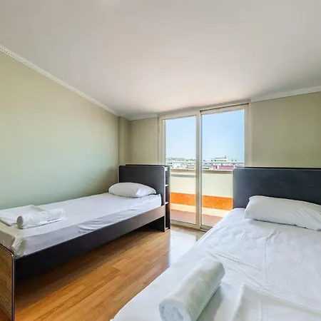Bright & Comfy 2br By The Adriatic *